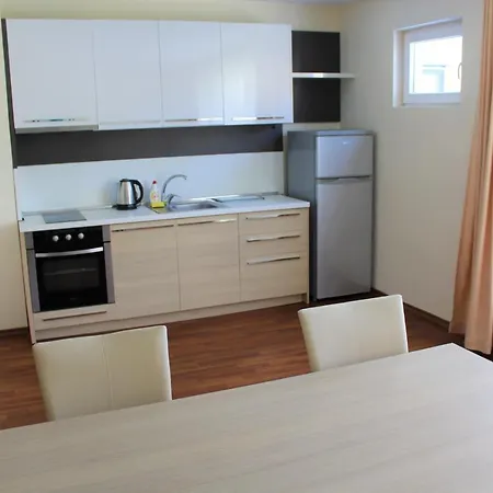 Solei Приморсько